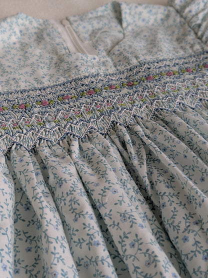 スモッキング刺繍のワンピース　　100size　